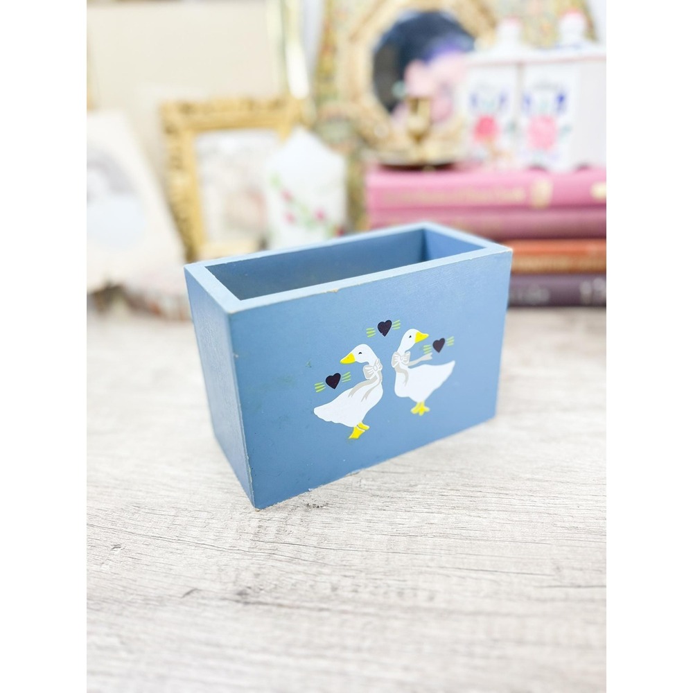 Vintage Wooden Recipe Box with Geese - 1980's Kitchen Decor